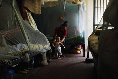 300 μητέρες μαζί με τα παιδιά τους ζούνε στις φυλακές του Ilopango στο Ελ Σαλβαδόρ 