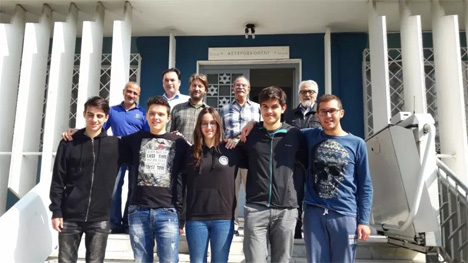 Η ελληνική αποστολή της μαθητικής ομάδας που θα συμμετέχει στην 11η Διεθνή Ολυμπιάδα Αστρονομίας – Αστροφυσικής. Φωτογραφία ΑΠΕ-ΜΠΕ