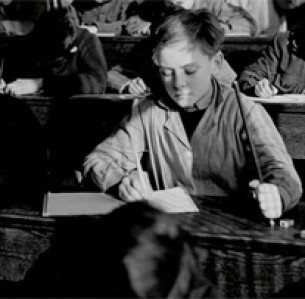mathites_diavazoun_kalokeri