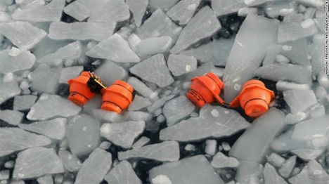 Τα ειδικά όργανα με τα οποία οι επιστήμονες μετρούν τη θερμοκρασία των πάγων (Πηγή: CNNi)
