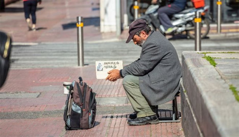 Άστεγος στο κέντρο της \Αθήνας  GETTY IMAGES